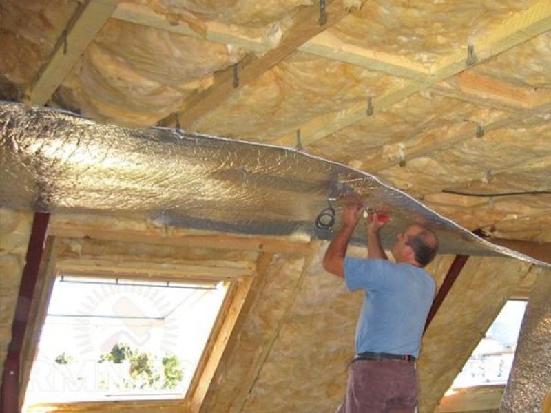 Insulating the ceiling in a private house with your own hands: advice from professionals